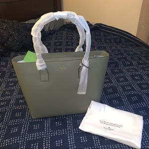 Kate Spade - “Cameron Street Medium Harmony”